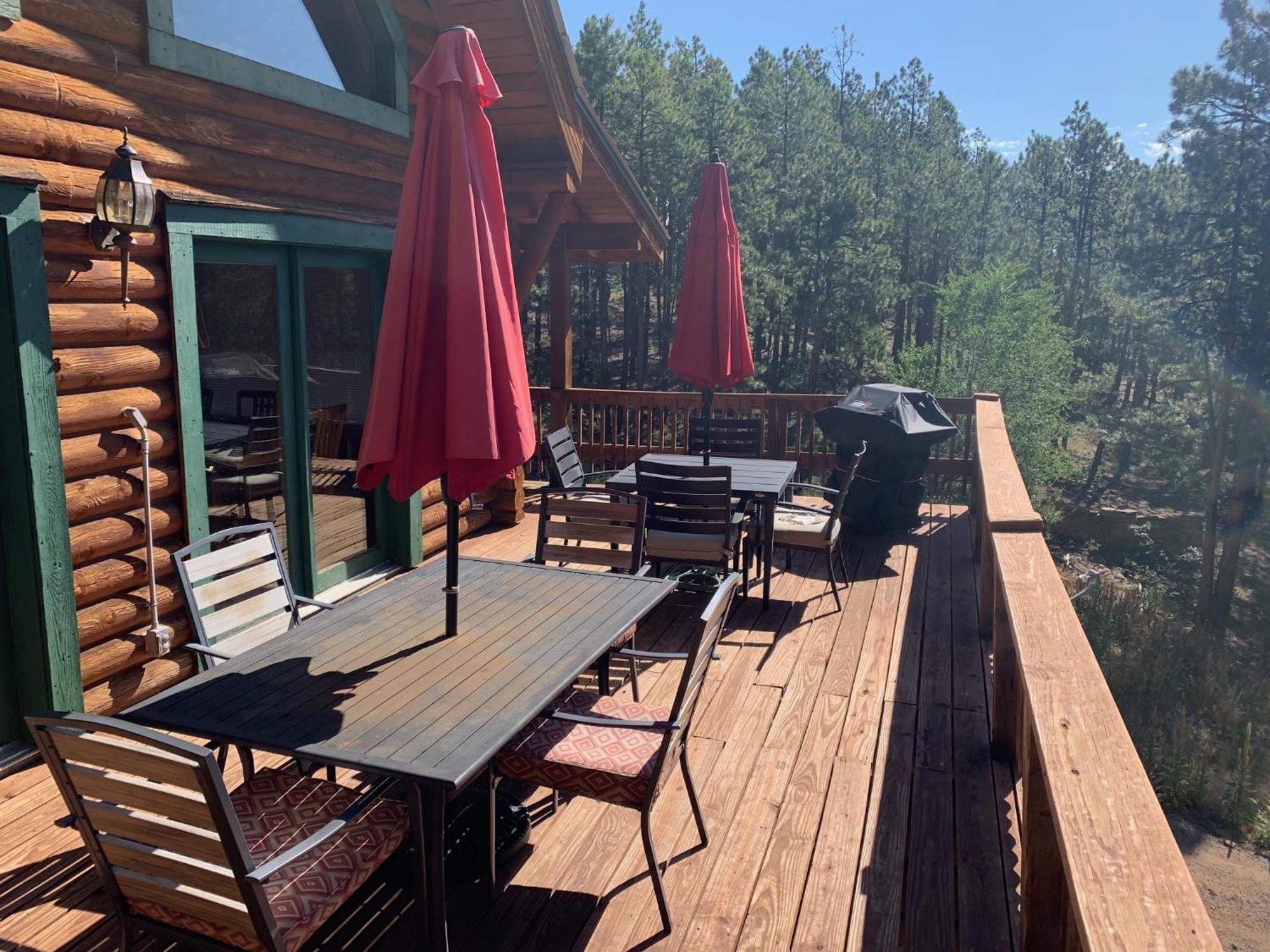 Bear Paw Lodge & Vacation Homes Vallecito Exterior photo