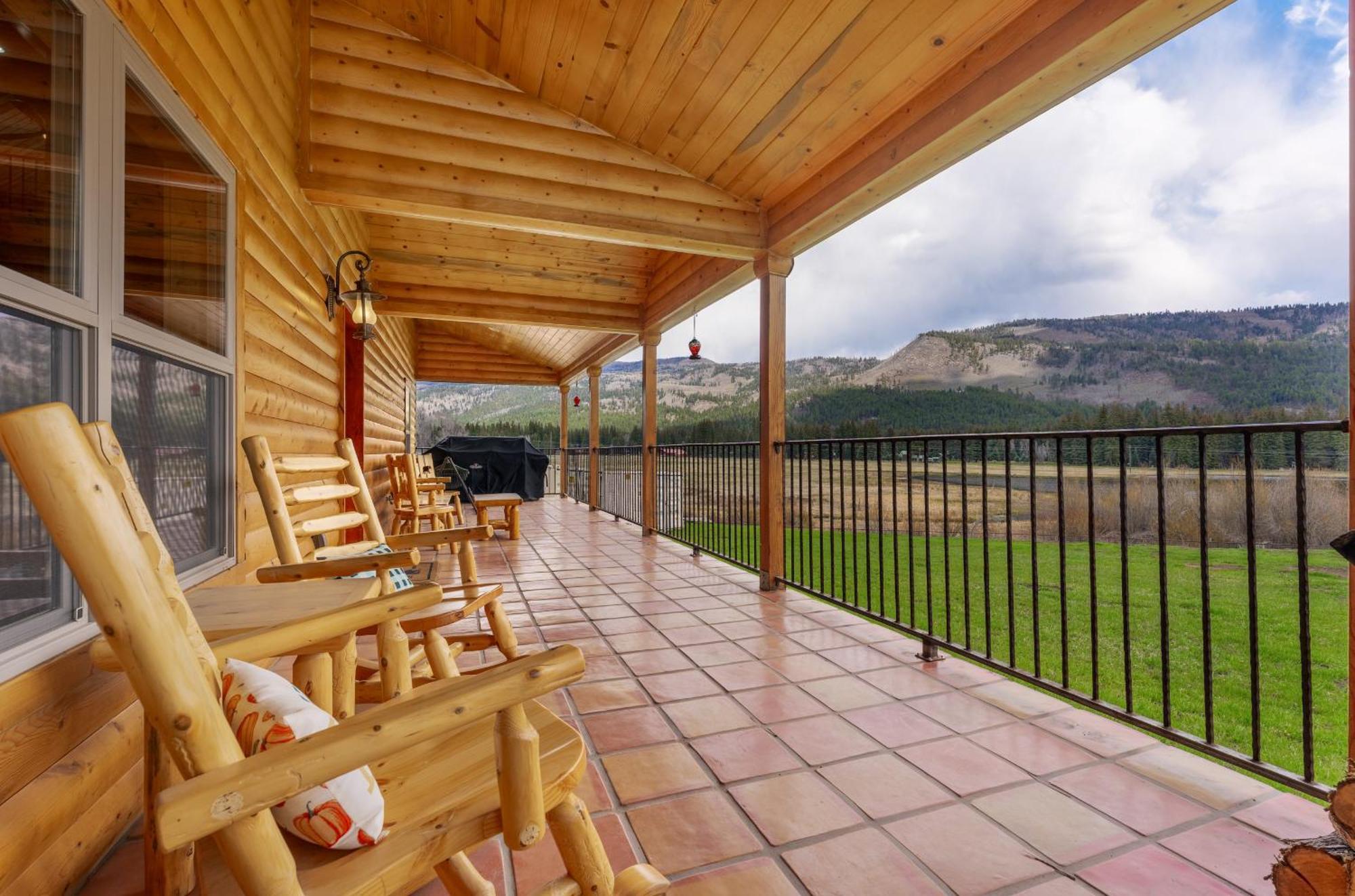 Bear Paw Lodge & Vacation Homes Vallecito Exterior photo